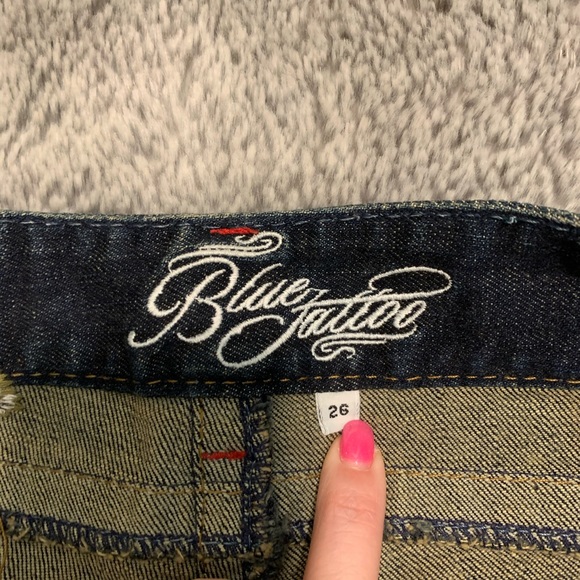 Blue Tattoo Jean Bermuda Shorts - Picture 4 of 5